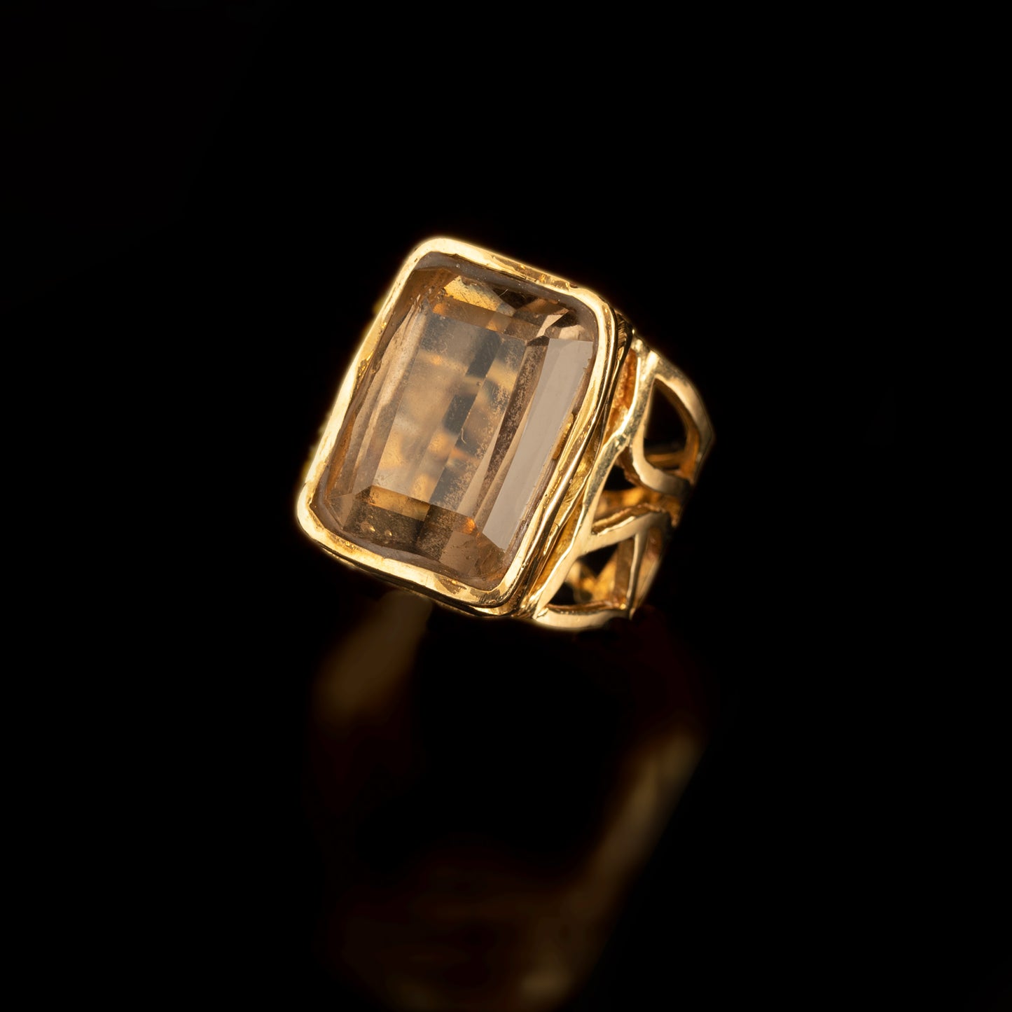 Anel em Ouro com Quartzo fumado