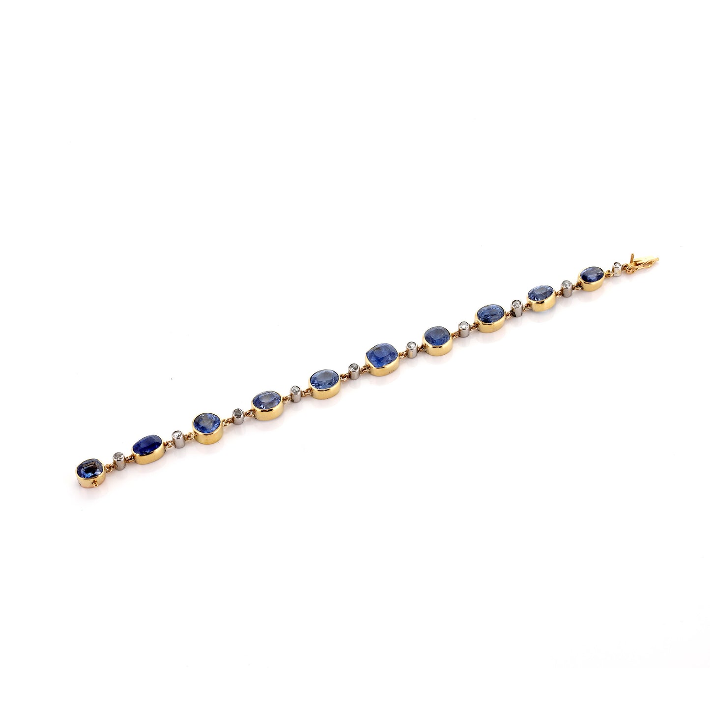 H.M. Queen Amélia of Braganza Ceylon sapphires and diamonds bracelet